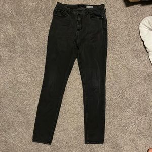 Black aero jeggings